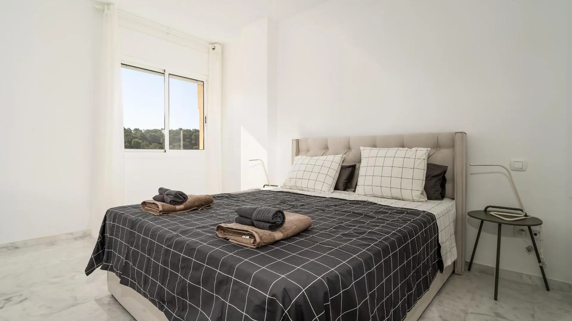 Penthouse Stunning Mountain Views-Reserva De Marbella 2 España